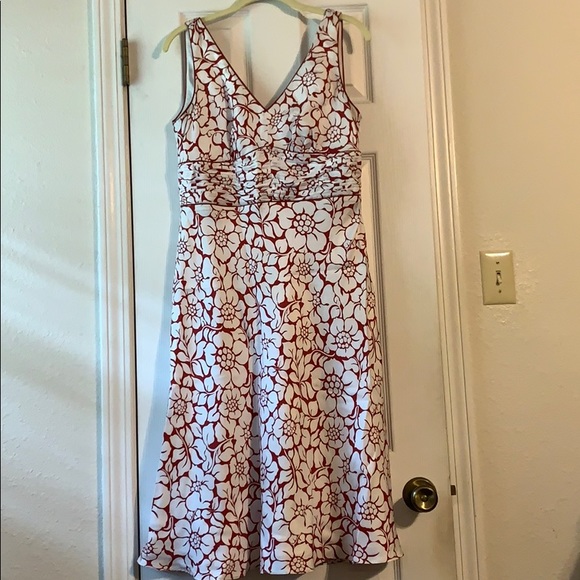 Ann Taylor white/red floral dress - Picture 1 of 6